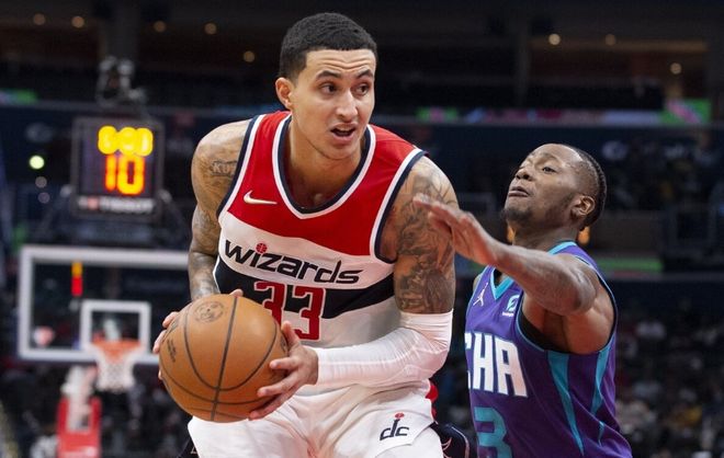 在绿茵场上 在绿茵场上