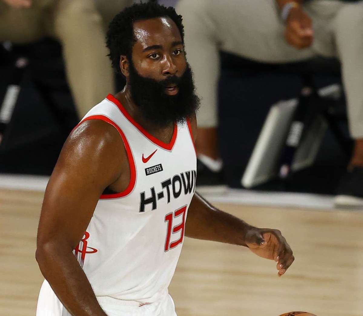 流露着深厚 流露着深厚