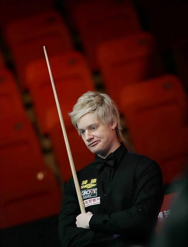 于伊卡尔迪 于伊卡尔迪