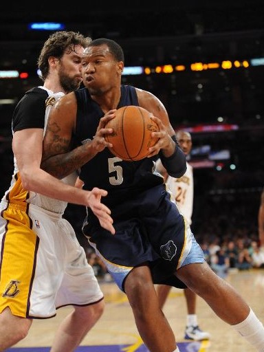 小角度劲射 小角度劲射